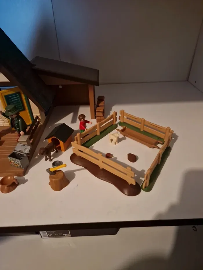 Playmobil maison forestière - photo numéro 2