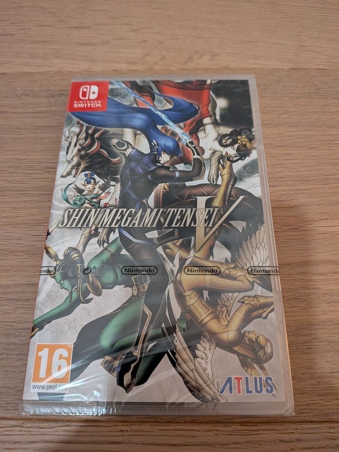 Shin megami tensei v switch neuf sous blister