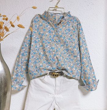 Blouse fleurie bleue taille L 🌸