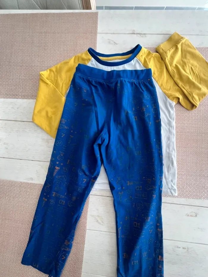 Pyjama 6 ans - photo numéro 4