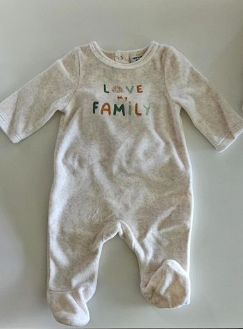 Pyjama TAO taille 1 mois neuf