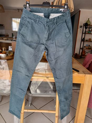 Pantalon chino homme. 38.