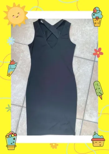 Petite robe noire robe chic moulante Shein XS 34