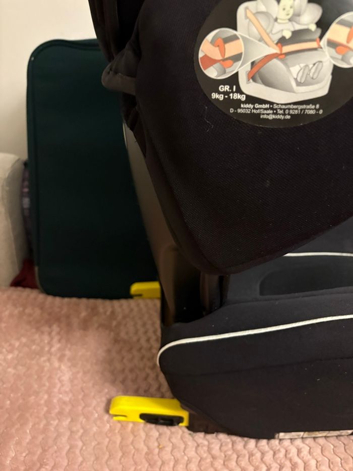 Siège auto isofix. Seconde. Main - photo numéro 2