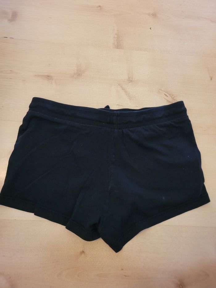Short - photo numéro 2