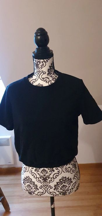 Haut sweat manches courtes