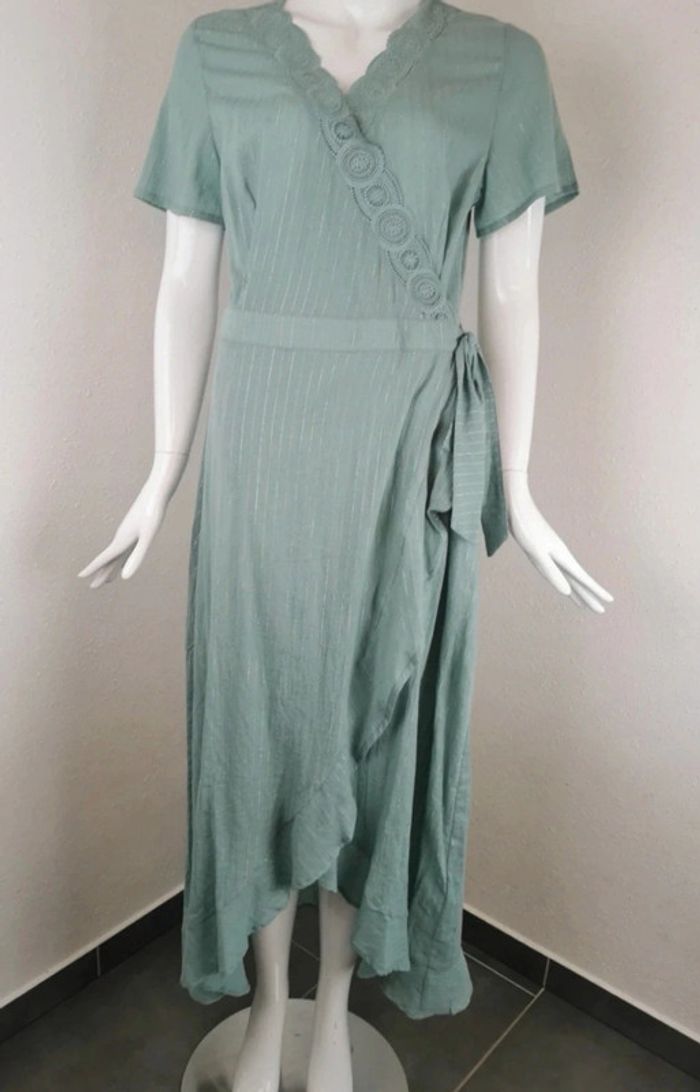 Robe marque Molly Bracken taille L couleur vert sauge 100% coton  neuf étiqueté