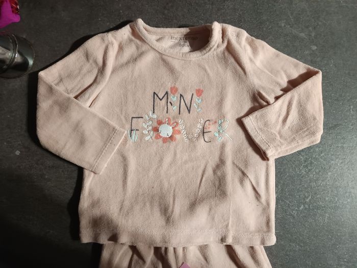 Pyjama 2 pièces "mini flower" 12 mois - photo numéro 2