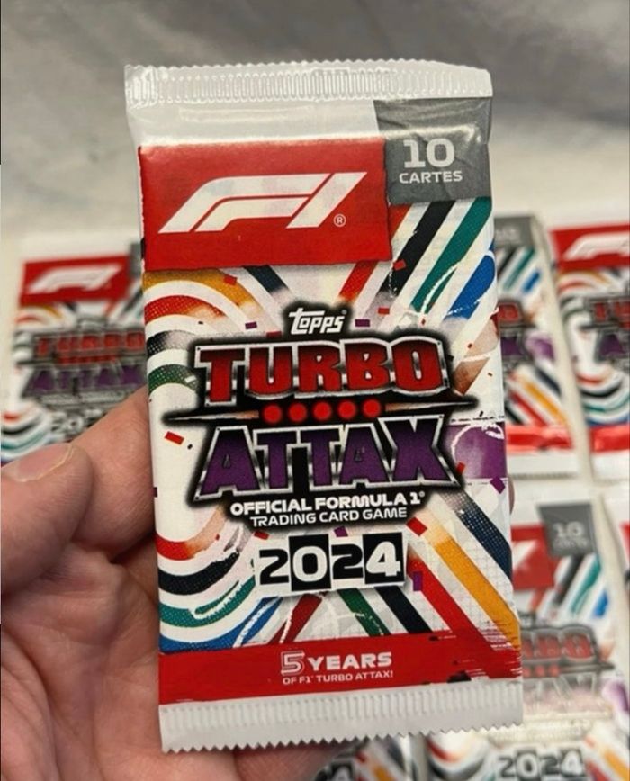 12 sachets Topps Turbo Attax F1 neufs scellés - photo numéro 4
