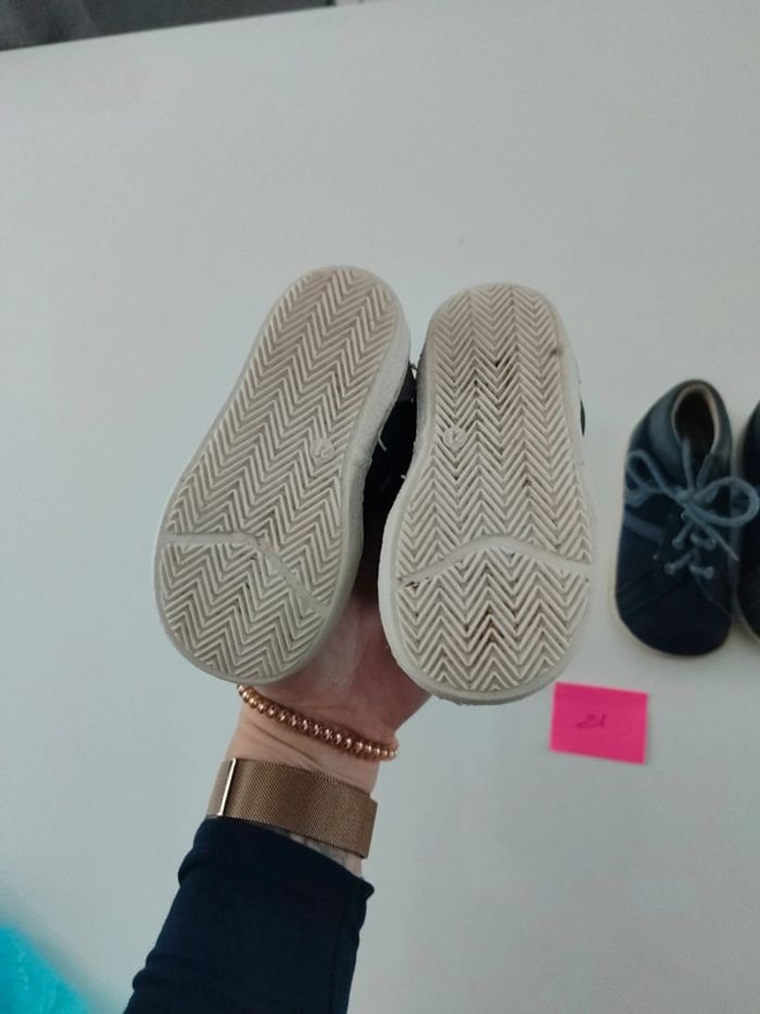 Lot chaussures - photo numéro 2