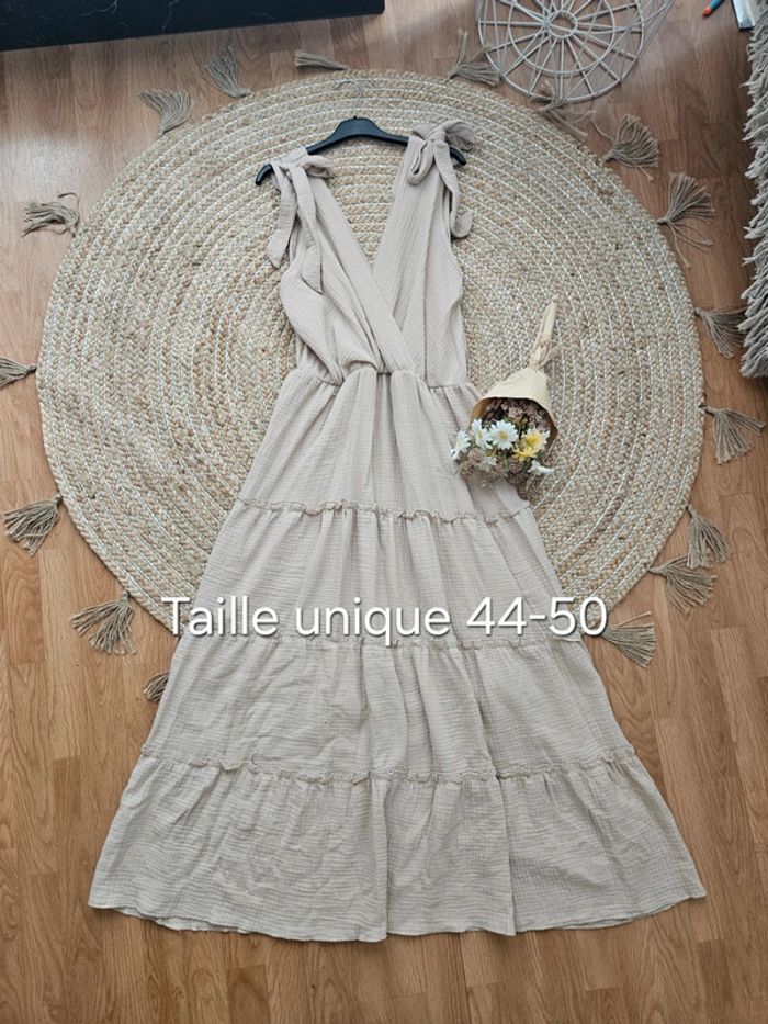 Robe Curvy