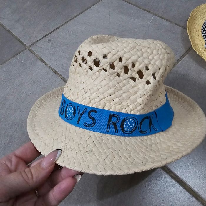 Lot 2 chapeaux - photo numéro 3