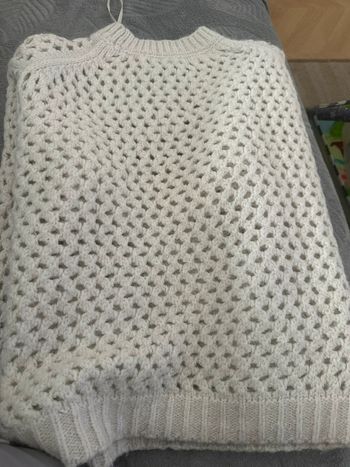 Pull à trou