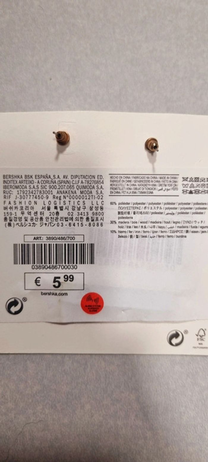 Boucles d'oreilles dorées résine noir et blanc bershka neuve avec étiquette - photo numéro 5