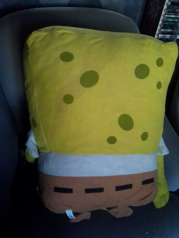Peluche géante Bob l'éponge - photo numéro 4