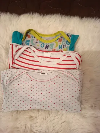 Lot de 3 bodies 3 ans