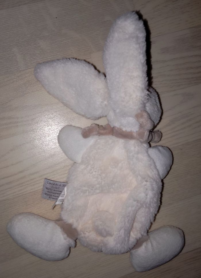 Doudou lapin en polaire blanc et taupe Doudou et Compagnie - photo numéro 3