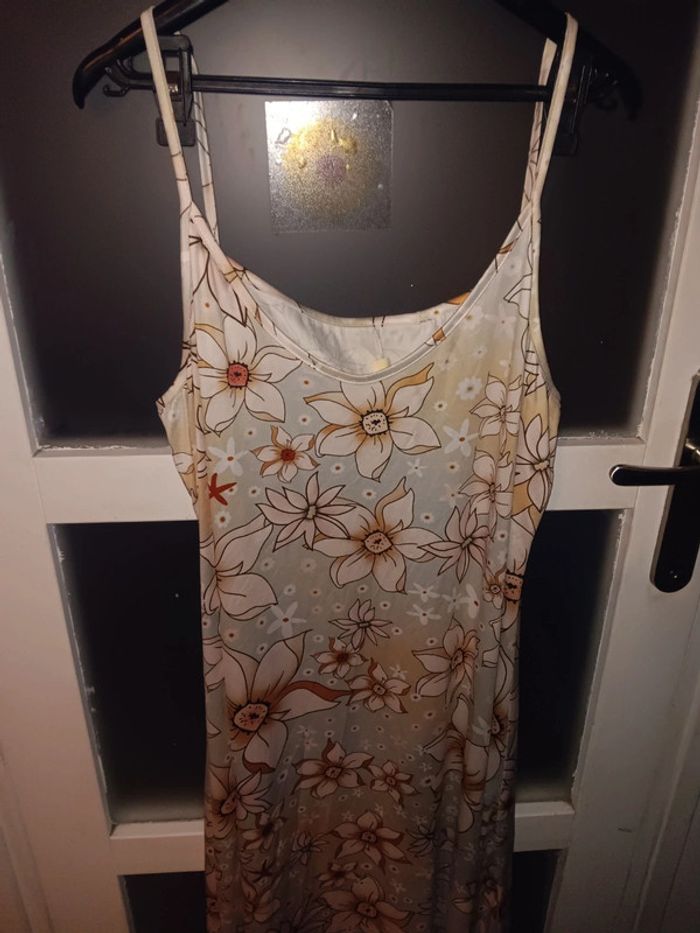 Robe taille 2xl (50) à fleur