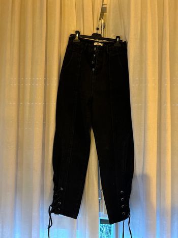 Jeans large cuisses