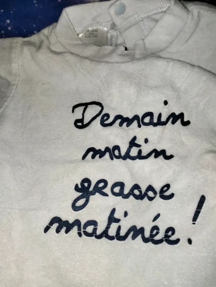 Pyjama 18 mois - photo numéro 2
