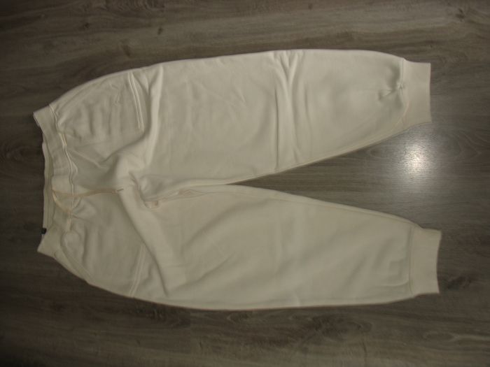 JOGGING 2 PCS : SWEAT SHIRT + PANTALON ÉCRU "PUMA" - TAILLE L - n°01 - photo numéro 7