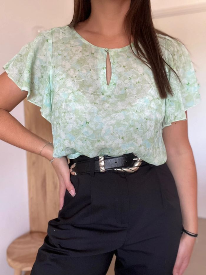Blouse à manches courtes verte fleurie Indi & Cold - photo numéro 2