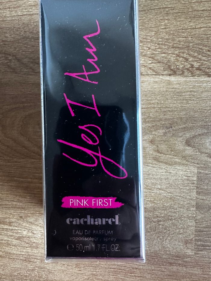 Eau de toilette Yes I am Pink de Cacharel 50 ml