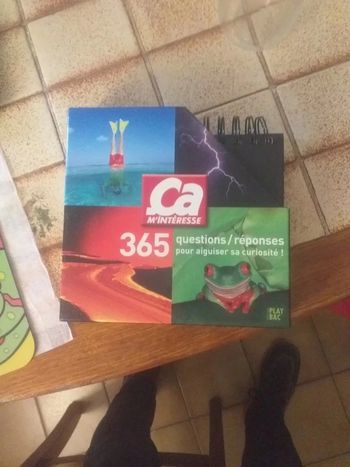 Livre ça m'interesse 365 questions réponses pour aiguiser sa curiosité