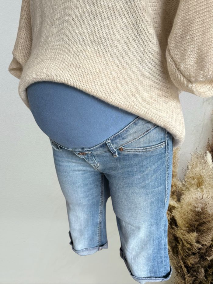 Joli short jeans femme grossesse maternité T36 H&M mama - photo numéro 2