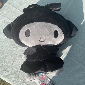Hello Kitty Peluche Kuromi x My Melody Noir et Blanc (Black and White) Sanrio Furyu