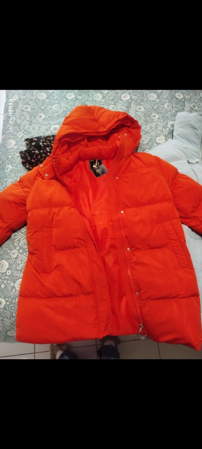 #kytieSfemme. Doudoune a capuche taille S/M - photo numéro 4