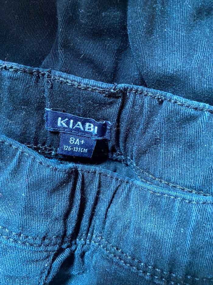 Jean noir - photo numéro 3