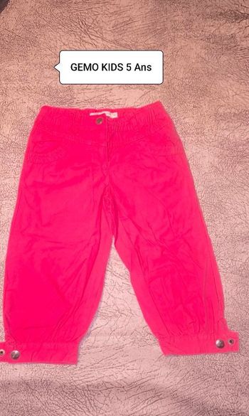 Joli pantalon court fushia Gémo 5 ans 💋  #dilo2103fille5ans