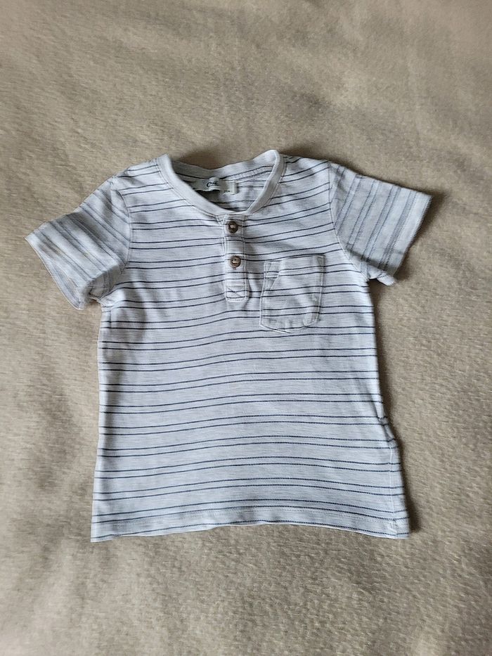 T-shirt c&a 3 ans