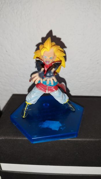 Figurine Dragon Ball Heroes Xeno Goku ss3 figure