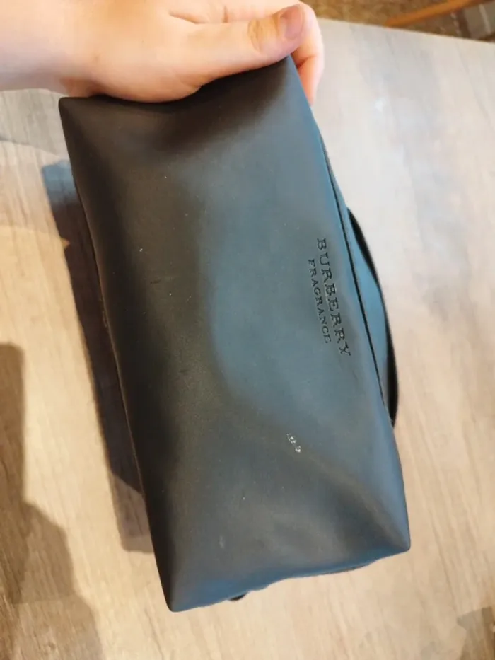 Pochette trousse de toilette maquillage - photo numéro 4