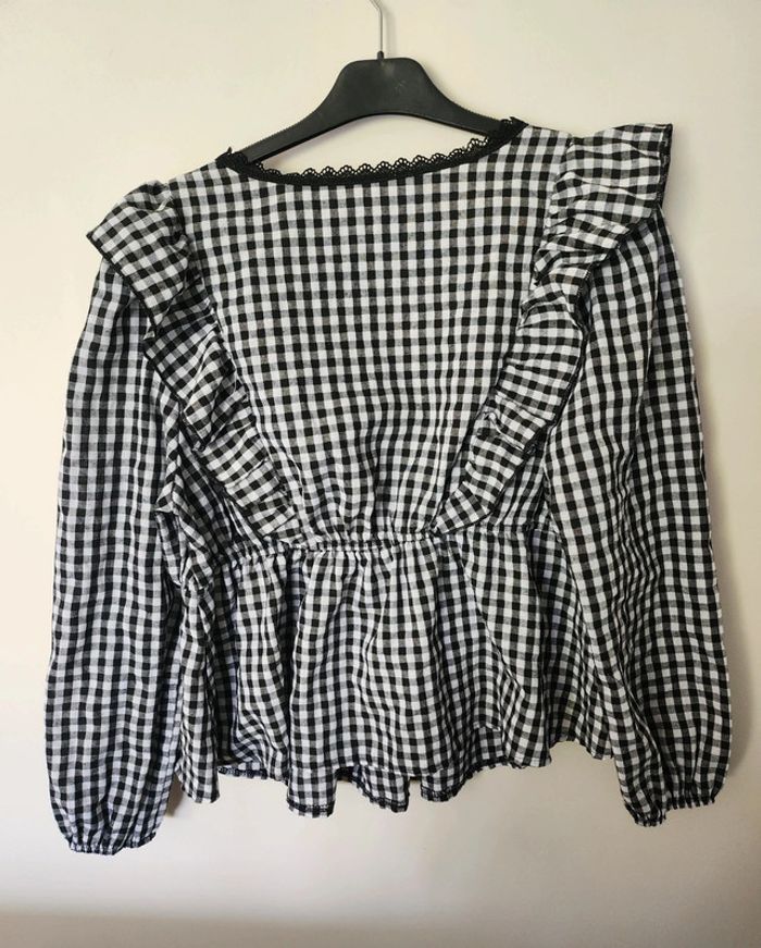 Blouse tee-shirt tunique manches longues blanches et noires carreaux 44 excellent état  Shein - photo numéro 2