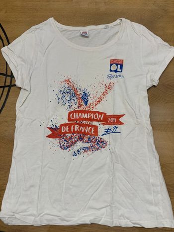 Tee shirt femme Olympique Lyonnais Taille L