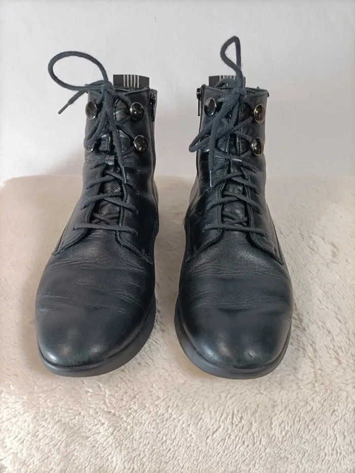Boots Mephisto taille 8 US / 38,5 FR / - photo numéro 2