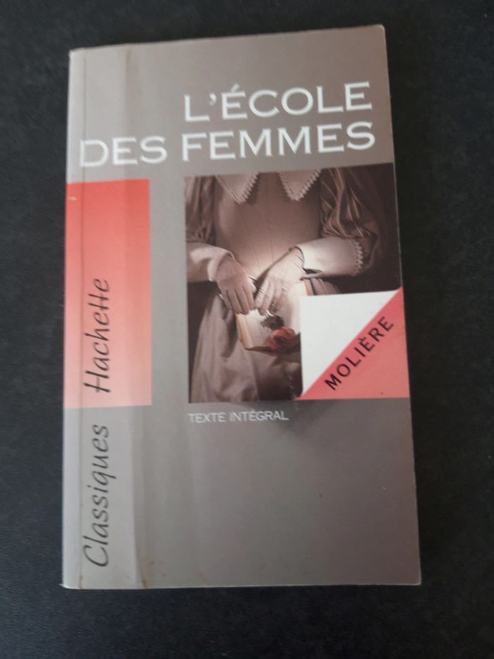 L ecole des femmes Molière