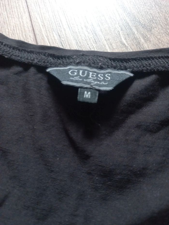 T-shirt guess - photo numéro 3