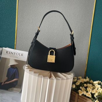 Louis Vuitton M24611