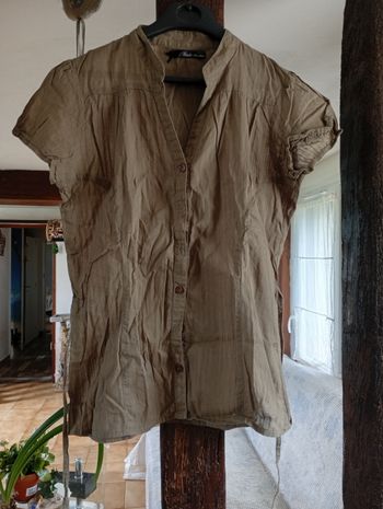 Chemise sans manches