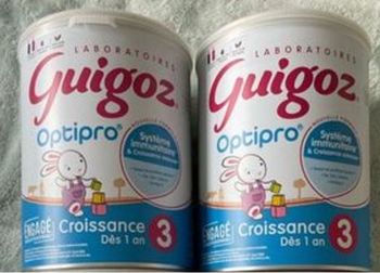 2 boites de lait guigoz optipro 3