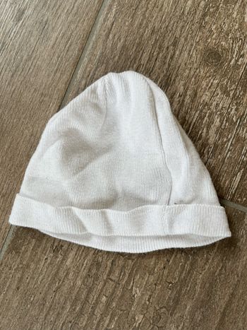 Bonnet Vertbaudet naissance