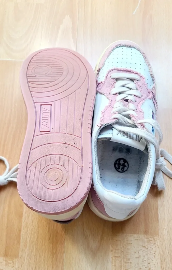 Baskets rose Autry taille 38 - photo numéro 4