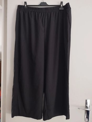 Pantalon Shein Curve taille 4XL (52)