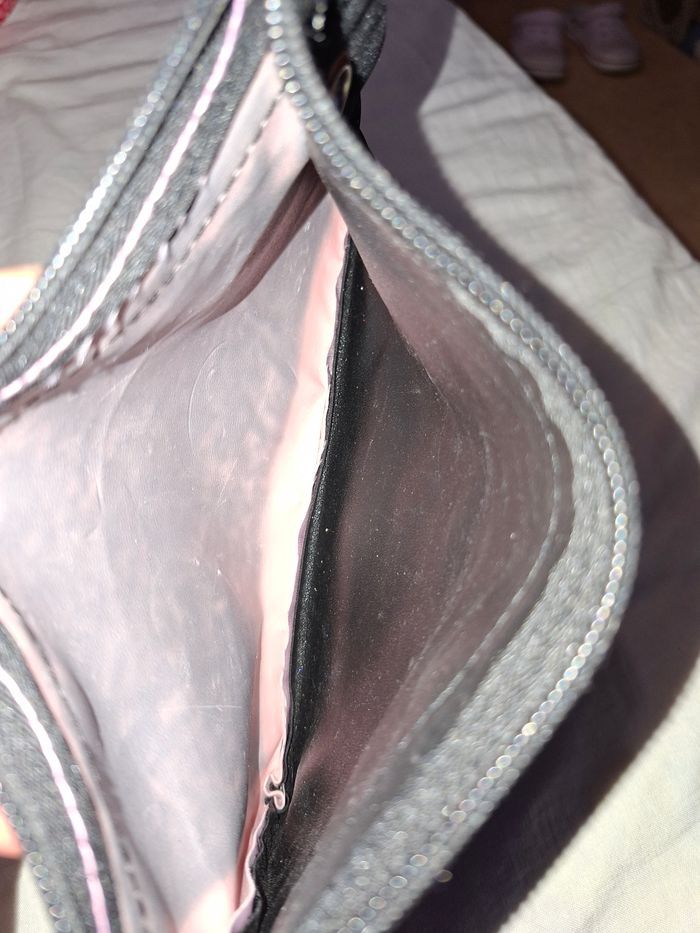 Trousse ELLE Neuf - photo numéro 6