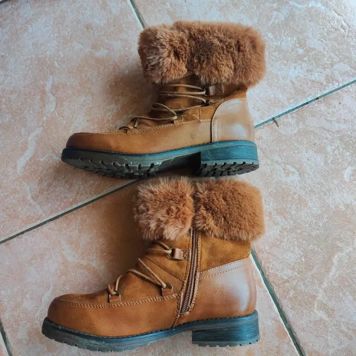 Bottines fourrure taille 38 - photo numéro 4