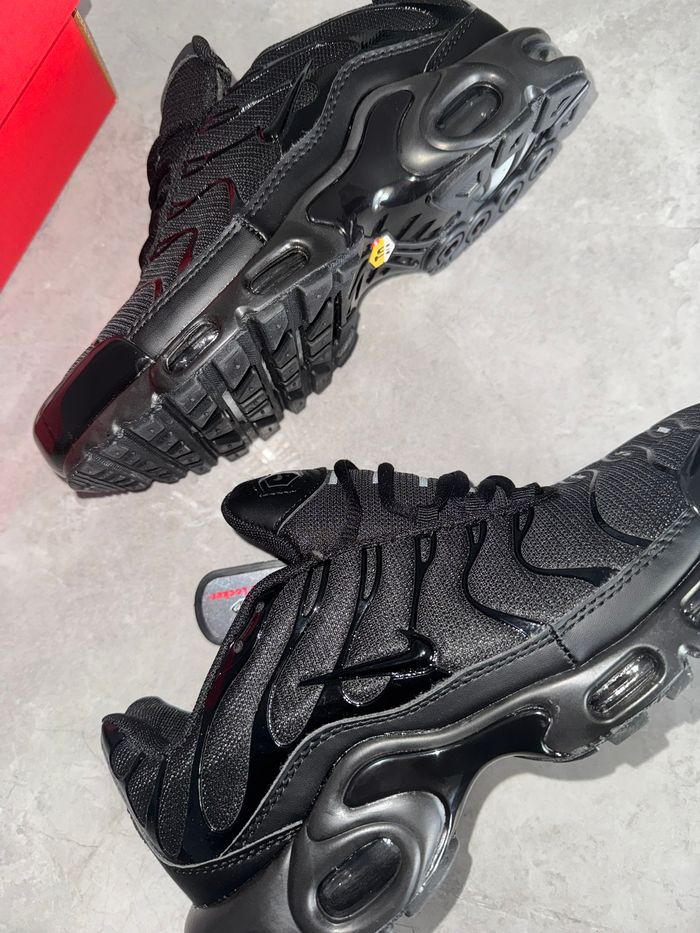 TN NOIR 36 - photo numéro 2